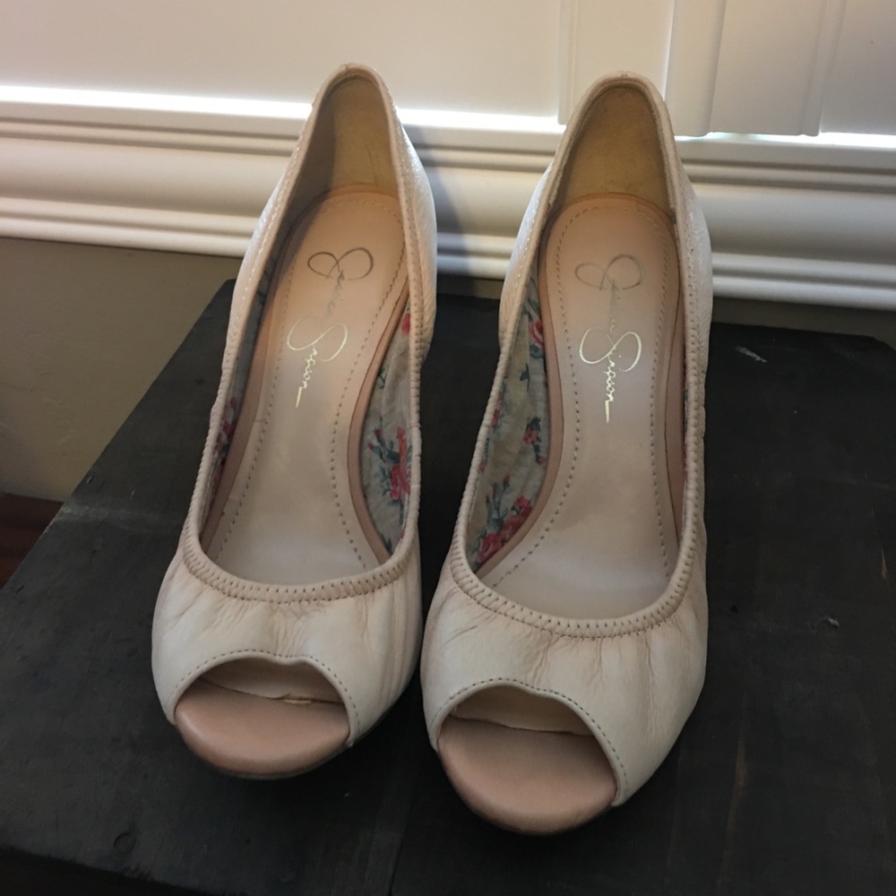 Jessica Simpson wedges